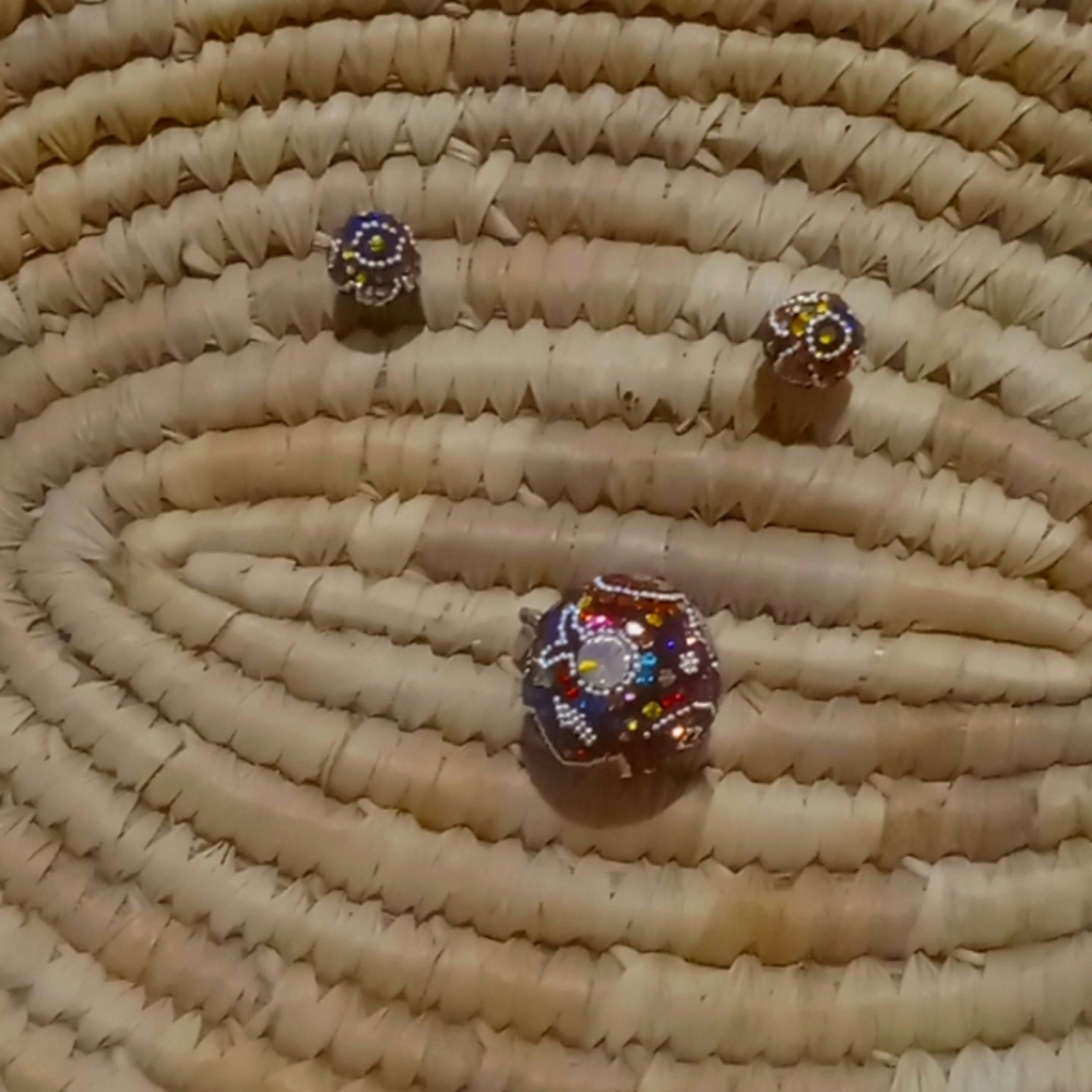 Beautiful multicolored bauble necklace and earrings.